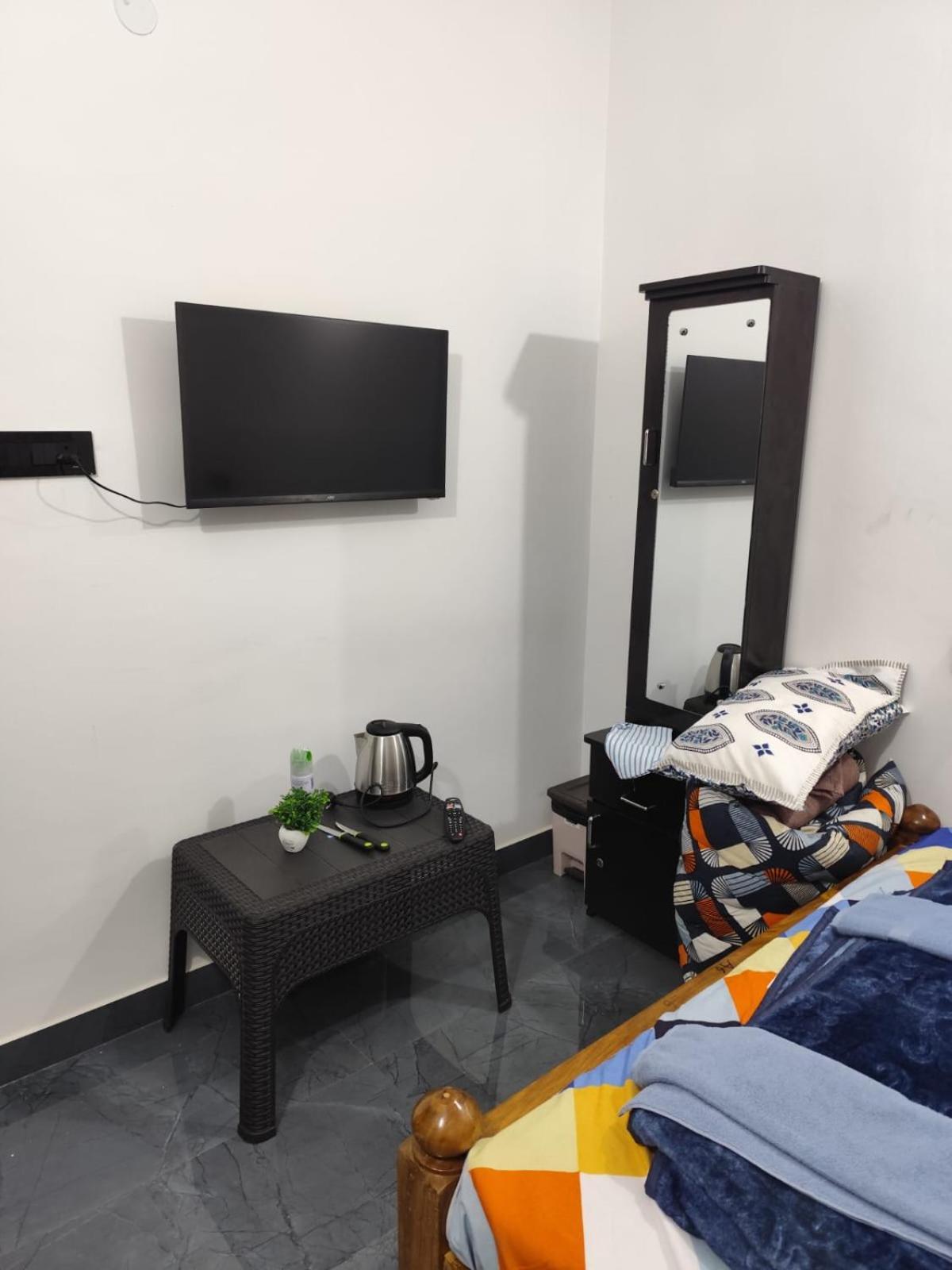 Travel Inn Mysore Vanivilasa Puram ภายนอก รูปภาพ