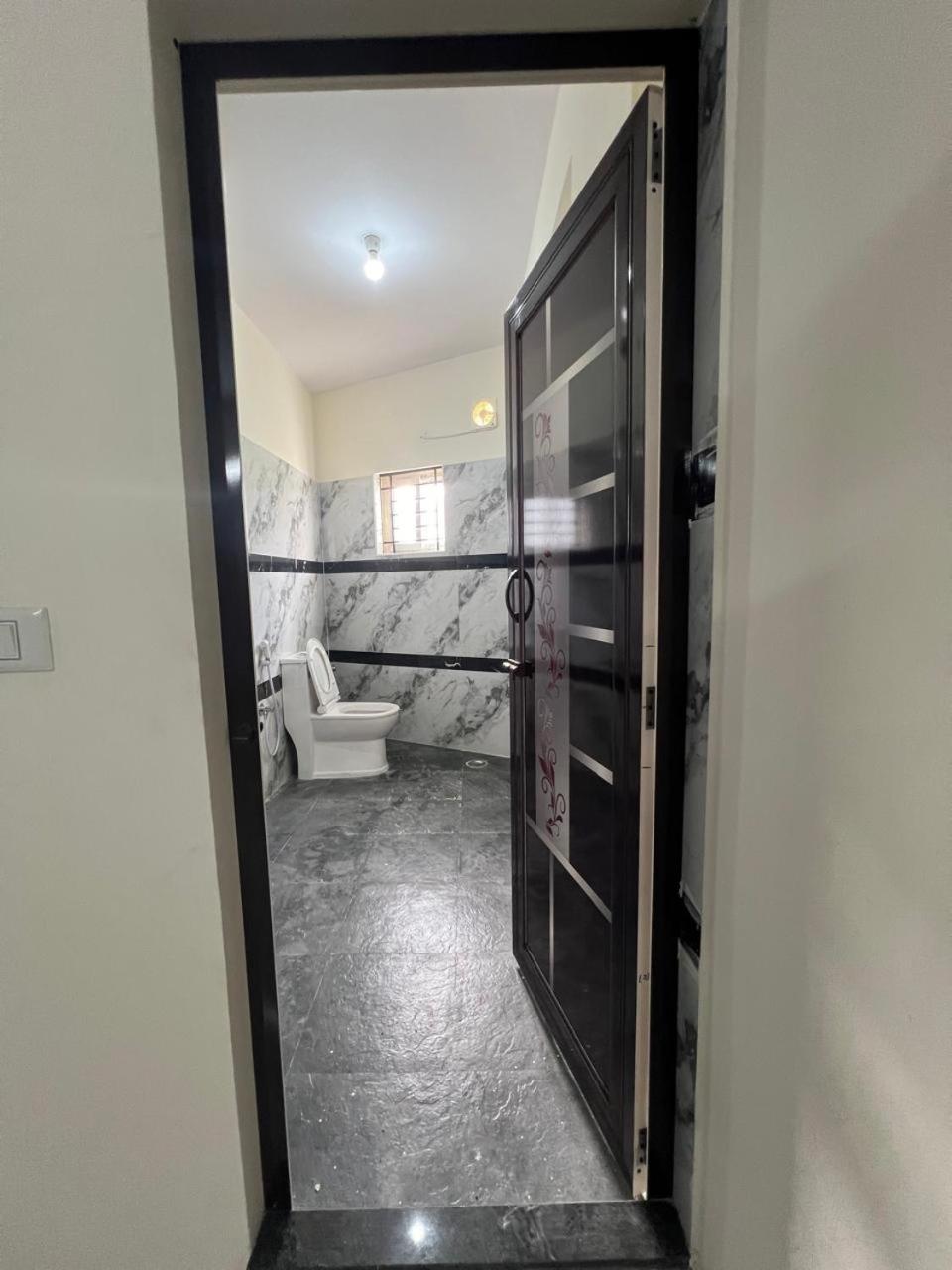 Travel Inn Mysore Vanivilasa Puram ภายนอก รูปภาพ